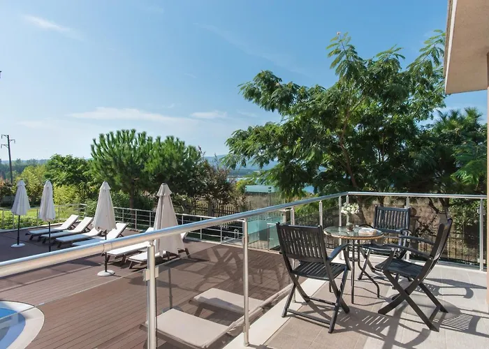 Santa Maria * Ahtopol